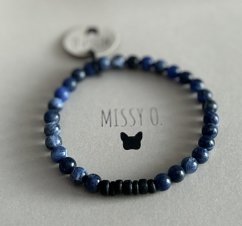 Lapis lazuli s dřevěnou aplikací