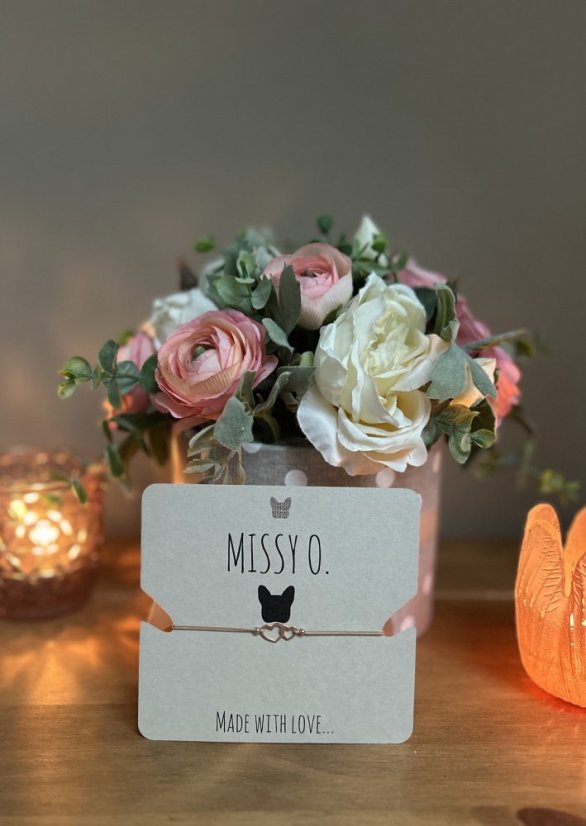 Šňůrkový náramek se spojenými srdíčky rose gold