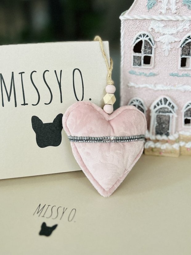 Sada GREY Heart