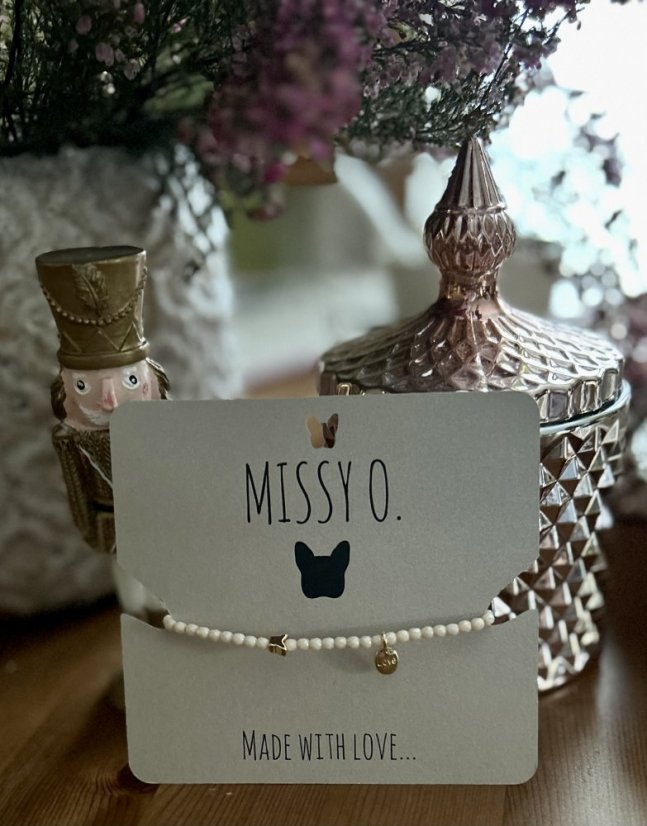 Drobný náramek v barvě champagne