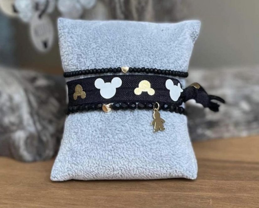 Černá mašlička s Mickey Mousem
